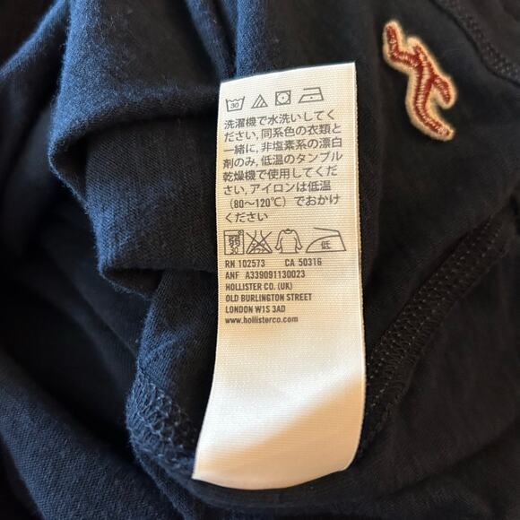 Y2K Hollister V Neck Navy Blue Baby Tee Size Large Front Pocket Twilight 2000s - Picture 6 of 7